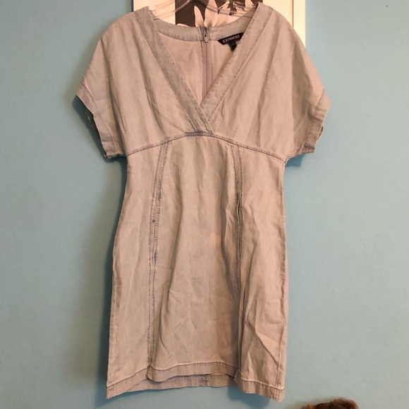 Express light chambray dress - Picture 1 of 5